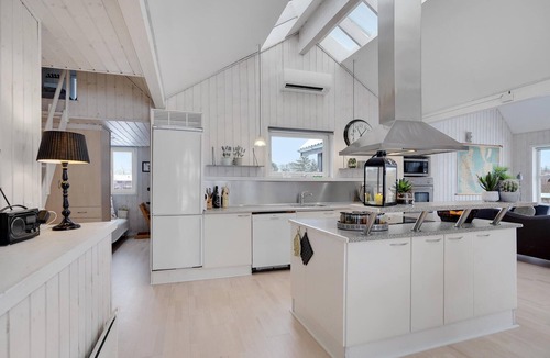 Skaven Strand House | Awesome home in Tarm with sauna