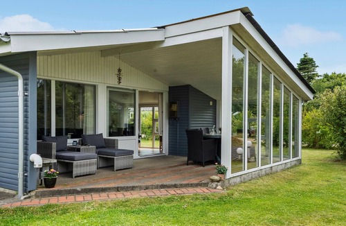 Skaven Strand House | Awesome home in Tarm with sauna