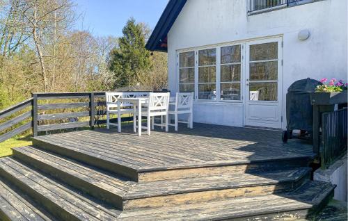 Tisvildeleje House | Awesome Home In Tisvildeleje With Wifi