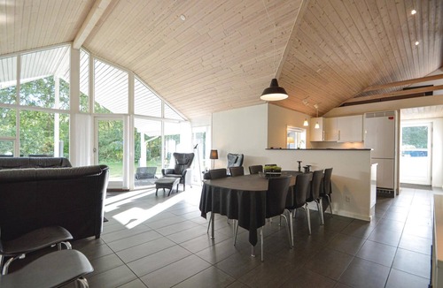 Arrild Ferieby House | Awesome home in Toftlund with sauna
