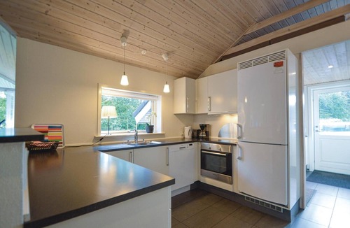 Arrild Ferieby House | Awesome home in Toftlund with sauna