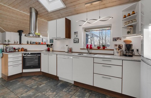 Arrild Ferieby House | Awesome home in Toftlund with sauna