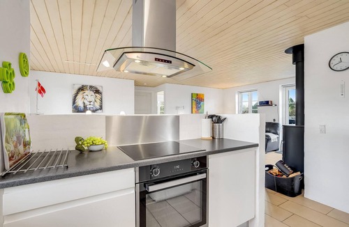 Øhuse House | Awesome home in Ulfborg with sauna