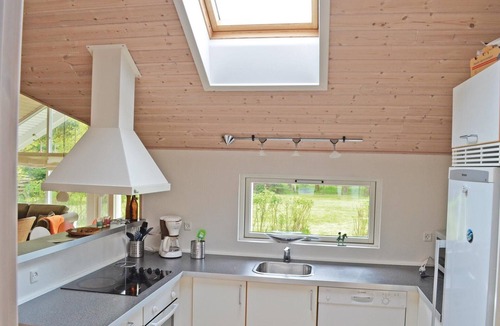 Marielyst House | Awesome home in Væggerløse with sauna