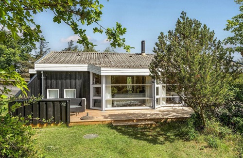 Agger House | Awesome home in Vestervig with sauna
