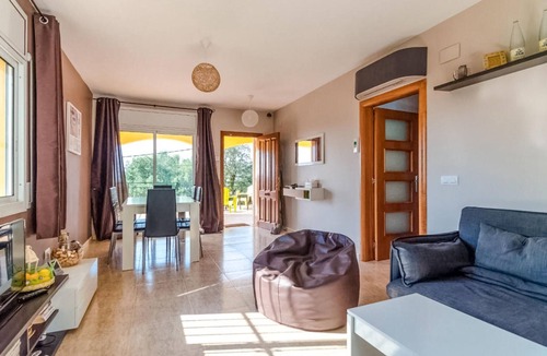 Vidreres House | Awesome home in Vidreres