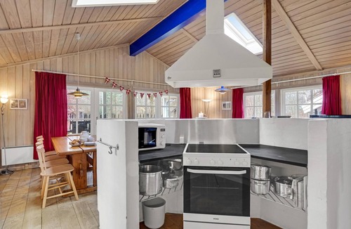 Hoensinge House | Awesome home in Vig with sauna