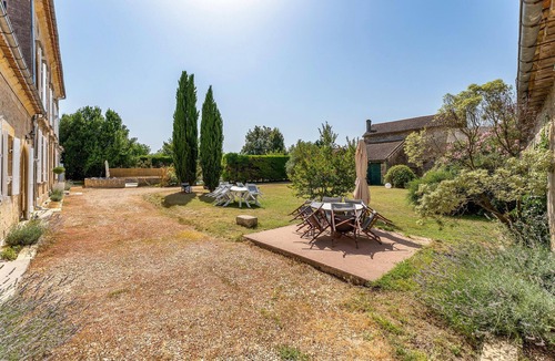 Virsac House | Awesome home in Virsac with private swimming pool, can be inside or outside