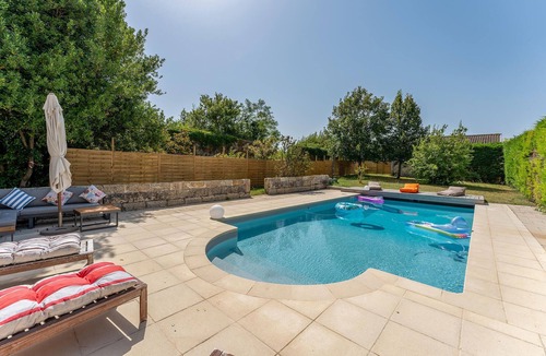 Virsac House | Awesome home in Virsac with private swimming pool, can be inside or outside