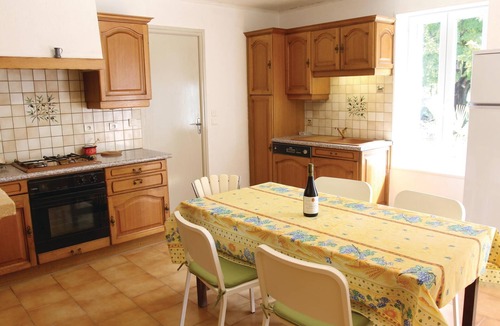 Visan House | Awesome home in Visan