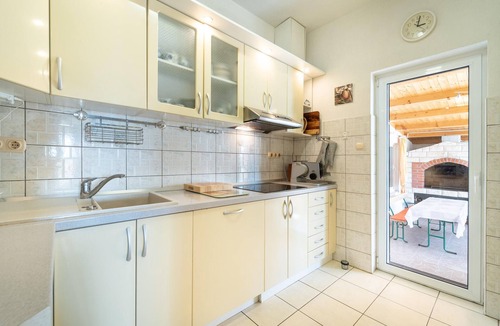 Visocane House | Awesome home in Visocane
