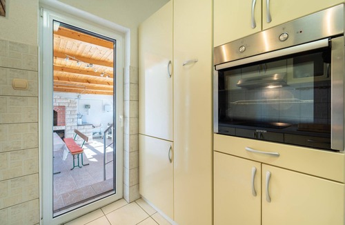 Visocane House | Awesome home in Visocane