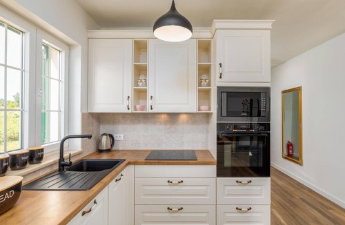 Zminj House | Awesome home in Zminj