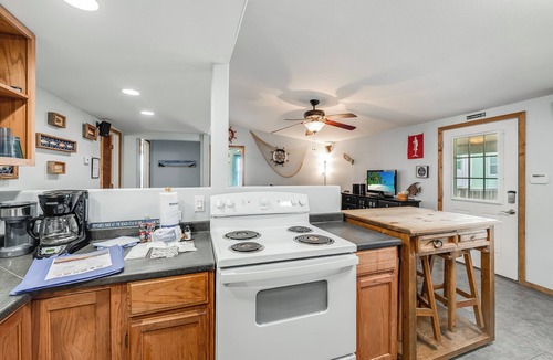 Leeward Sands House | Awesome home right next to the city pool with plenty of boat parking.