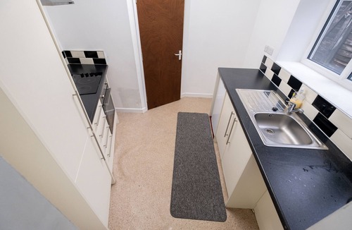 Burslem House | Awesome Home Stoke-on-trent