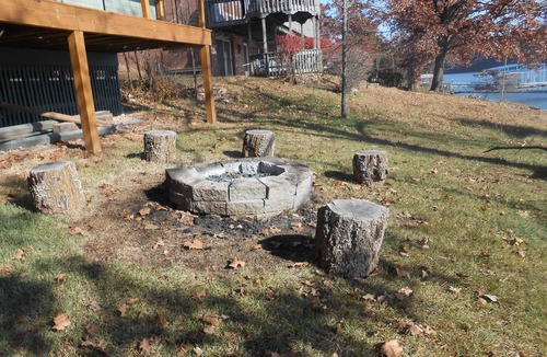 Gravois Mills House | Awesome Lake View and Great Sunsets!