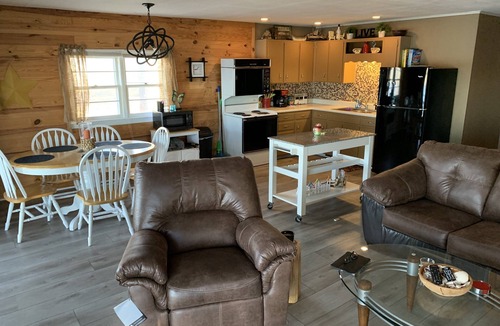 Pittsburg House | Awesome Lakefront Home With Panoramic Views And A Private Boat Dock