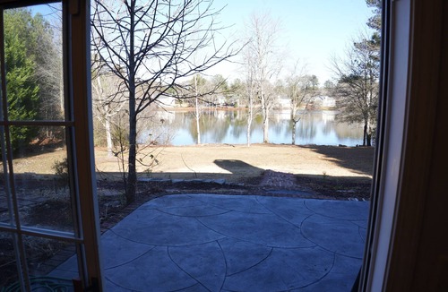 Conyers House | Awesome Lakefront Unique House