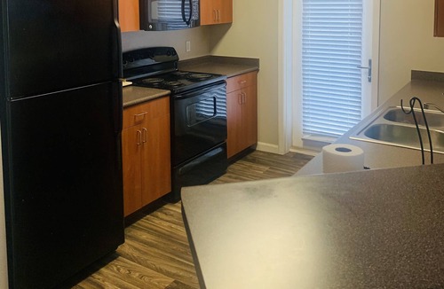 Renton Apartment | Awesome Location! Nice home!