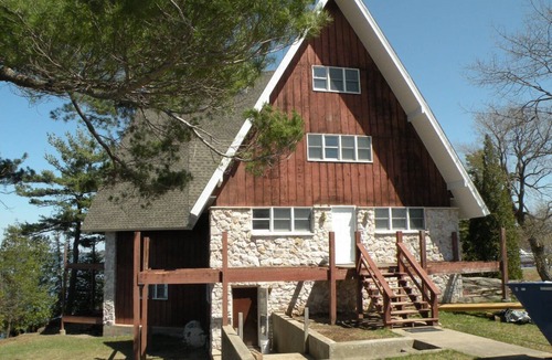 Alexandria Bay House | Awesome Main Channel River House