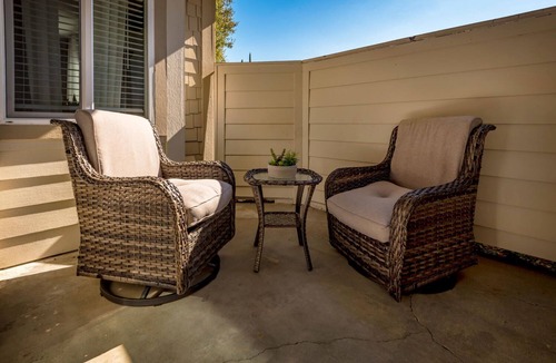 Rocklin Apartment | Awesome Newly Furnished Luxury Apartment Home