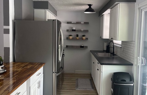 Huber Heights House | Awesome Pool Home in Huber Heights!