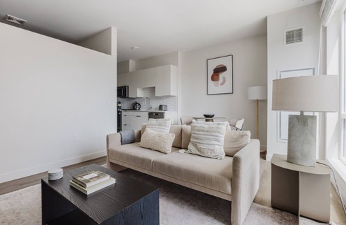 Revere Apartment | Awesome Revere 1BR w/Spa, Gym, Pool, W/D & Lounge, by Blueground