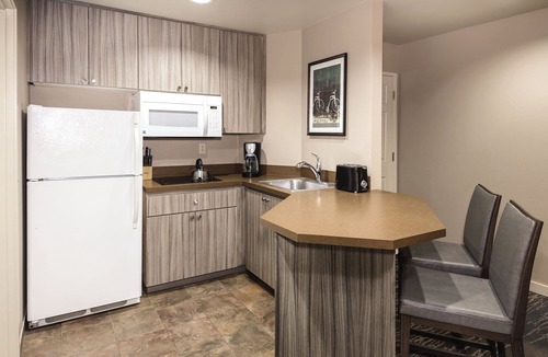 Redmond Resort | Awesome summers and gorgeous winters!