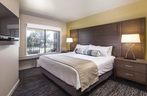 Redmond Resort | Awesome summers and gorgeous winters!