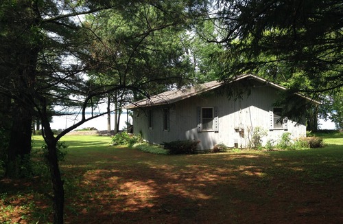 North Hero Cottage | Awesome Sunsets at Champlain Island Lakeside Cottage