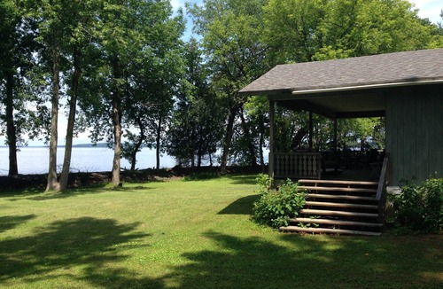 North Hero Cottage | Awesome Sunsets at Champlain Island Lakeside Cottage