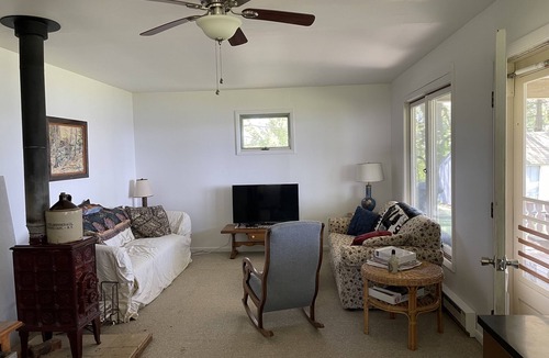 North Hero Cottage | Awesome Sunsets at Champlain Island Lakeside Cottage