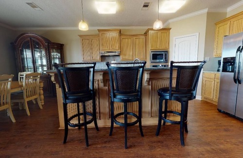 Crystal Beach House | Awesome View: 3 BR, 2 BA House in Crystal Beach, Sleeps 8
