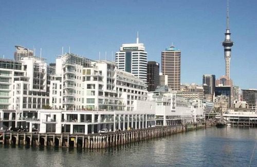 Auckland Central Business District Apartment | AWSA On the Water Luxury (4021)