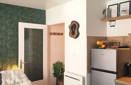 Savignac-les-Ormeaux Apartment | Ax-les-Thermes, cosy studio 4 pers and balcony : ski, hiking, thermal baths | All on foot