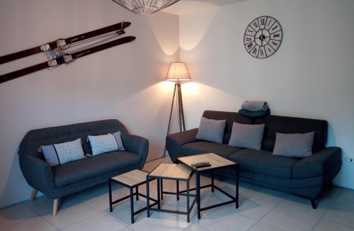 Ax-les-Thermes House | Ax Sweet Mountain - 3ch et 2 sdb - jardin centre village