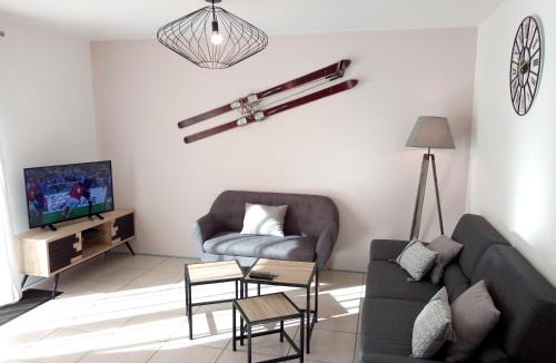 Ax-les-Thermes House | Ax Sweet Mountain - 3ch et 2 sdb - jardin centre village