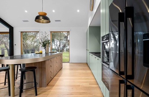 Flinders House | Axbridge - designer retreat in Flinder Village