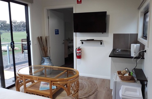 Axedale Bed & Breakfast | Axedale Cabin Accommodation