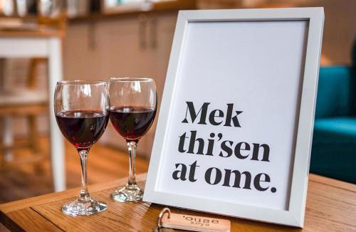 Acomb House | Ay Come Inn