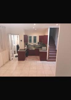 Pompey Apartment | Aya