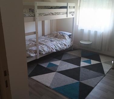 Pompey Apartment | Aya