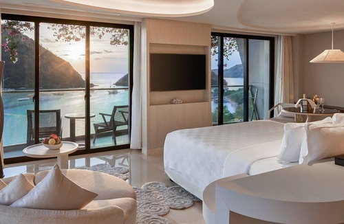 Labuan Bajo Hotel | AYANA Komodo Waecicu Beach