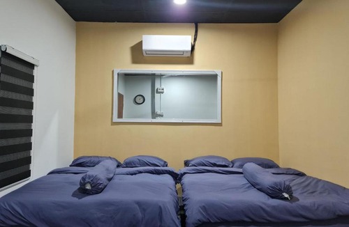 Kota Warisan Hotel | Ayden Hostel Airport Transit - KLIA