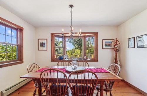 Stowe Hollow House | Ayers Farm Cottage