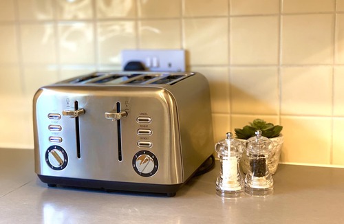 Hartwell House | Aylesbury Contractor & Staycation Home