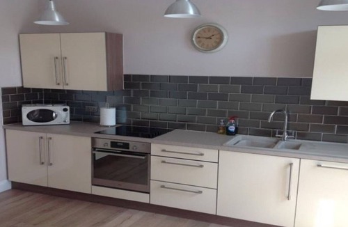 Ayr Apartment | Ayr Beach View Apartment