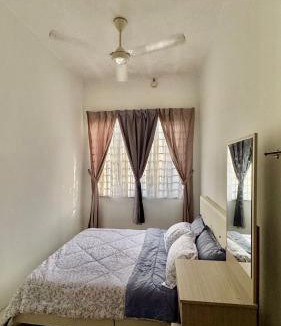 Kuantan House | AYUHOMESTAYKuantan
