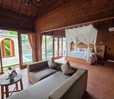 Kedewatan Villa | Ayuning Private Villas