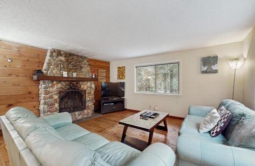 Rhododendron House | Azalea Breeze